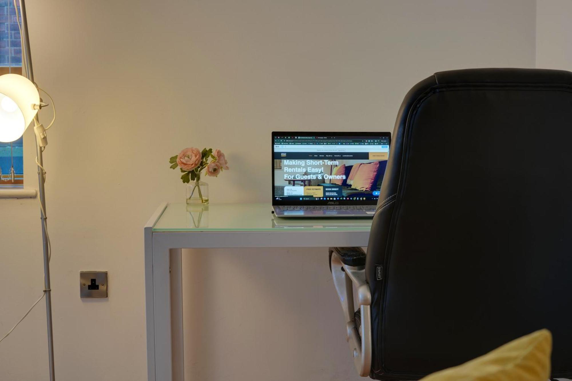 Stylish 2 Bed Apt 18 - City Centre, Free Parking, Espresso Machine & Netflix - Hosted By Stay Host Save Sheffield Ngoại thất bức ảnh