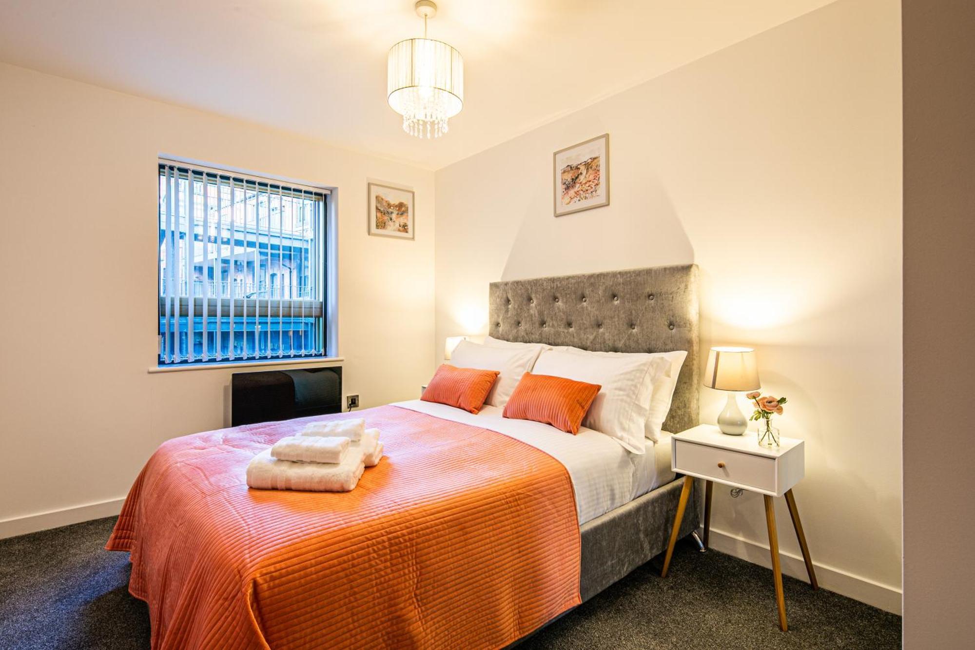 Stylish 2 Bed Apt 18 - City Centre, Free Parking, Espresso Machine & Netflix - Hosted By Stay Host Save Sheffield Ngoại thất bức ảnh