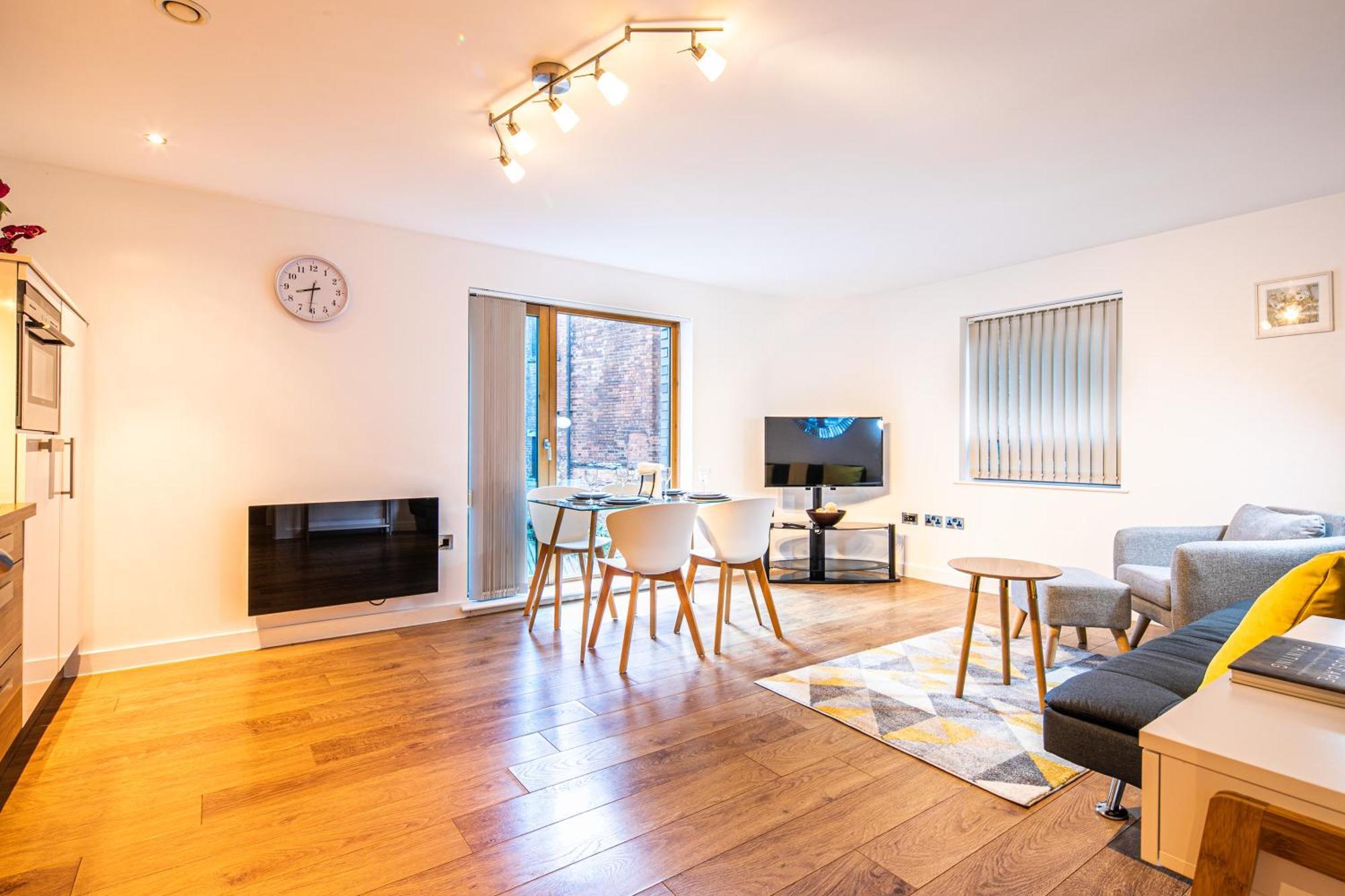 Stylish 2 Bed Apt 18 - City Centre, Free Parking, Espresso Machine & Netflix - Hosted By Stay Host Save Sheffield Ngoại thất bức ảnh